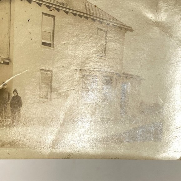 RPPC c1920 House Family of 6 Snow Coats 1Cent Washington Stamp Divided Postcard - Picture 4 of 7